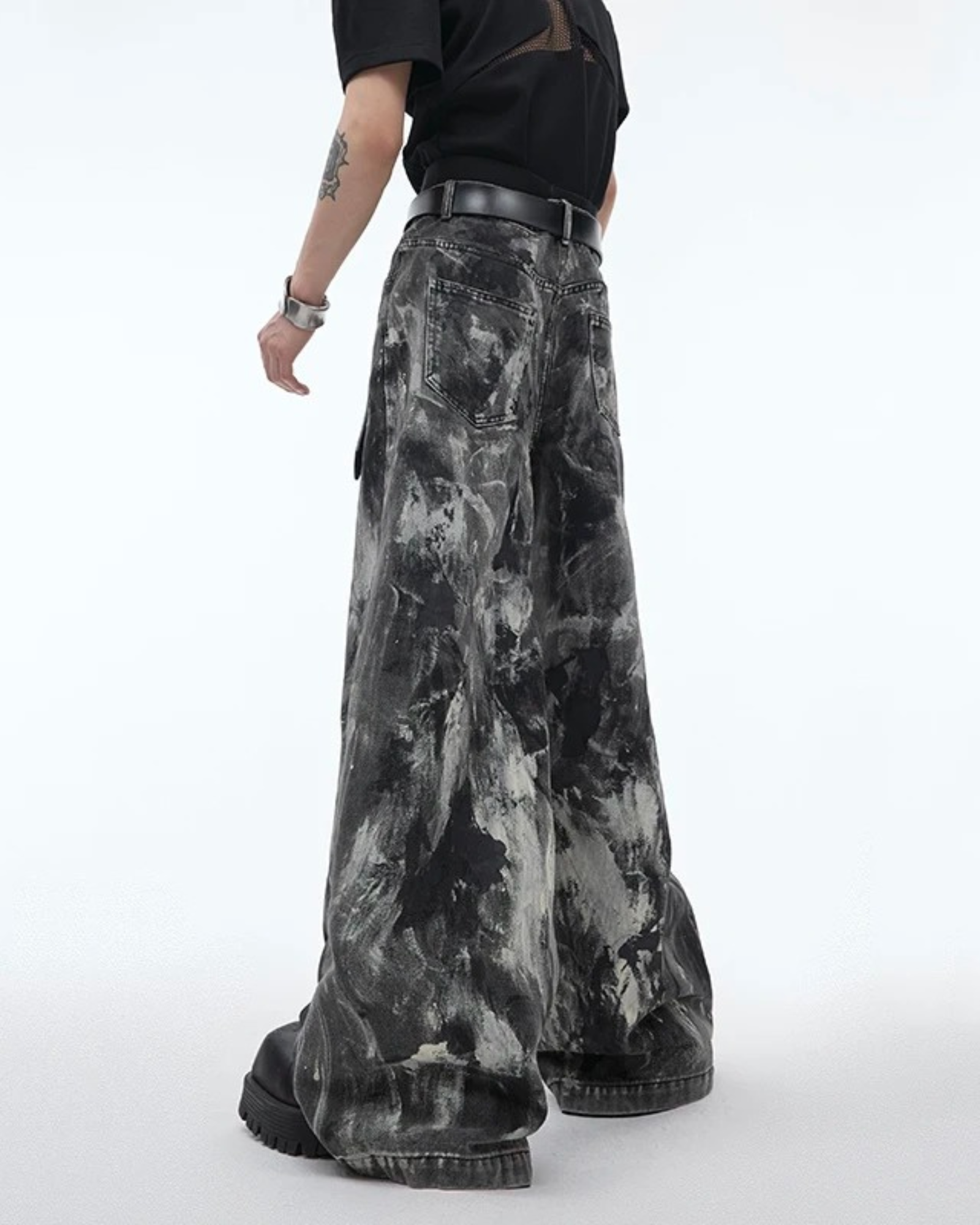 Phantom Flare Denim Pants