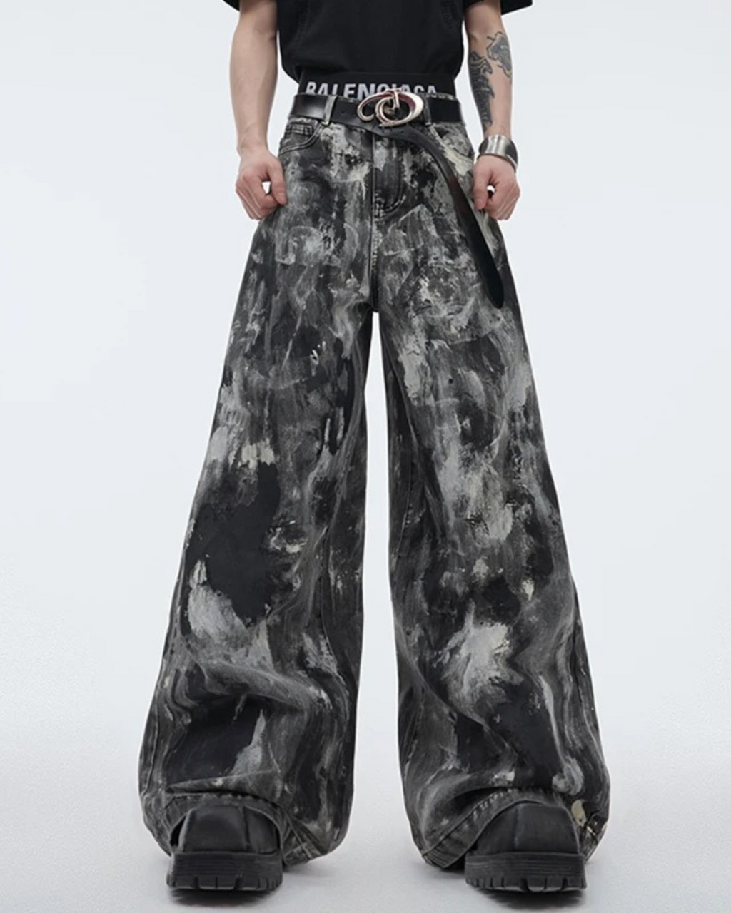 Phantom Flare Denim Pants