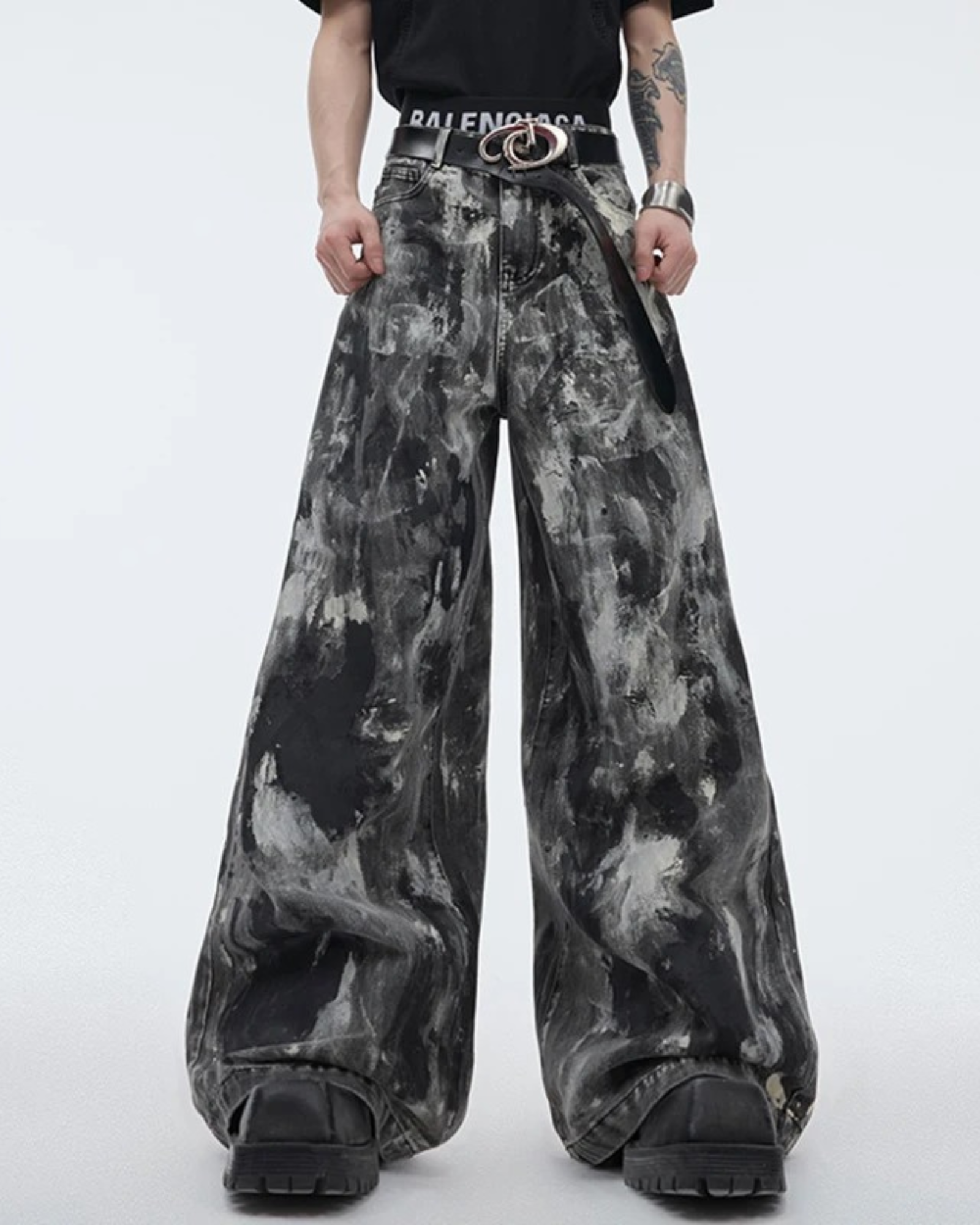 Phantom Flare Denim Pants