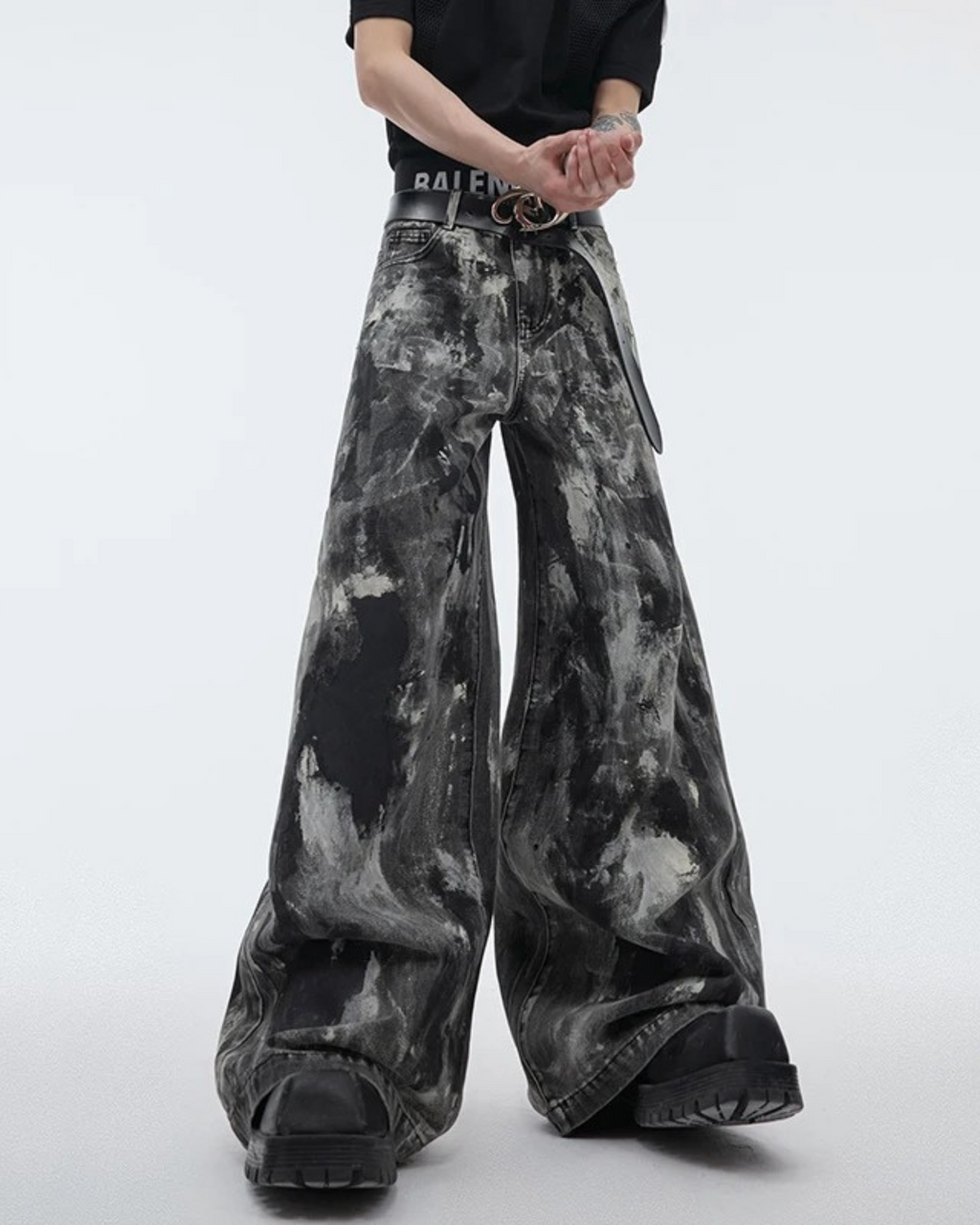 Phantom Flare Denim Pants