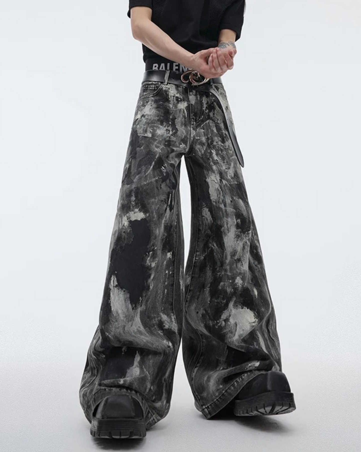 Phantom Flare Denim Pants